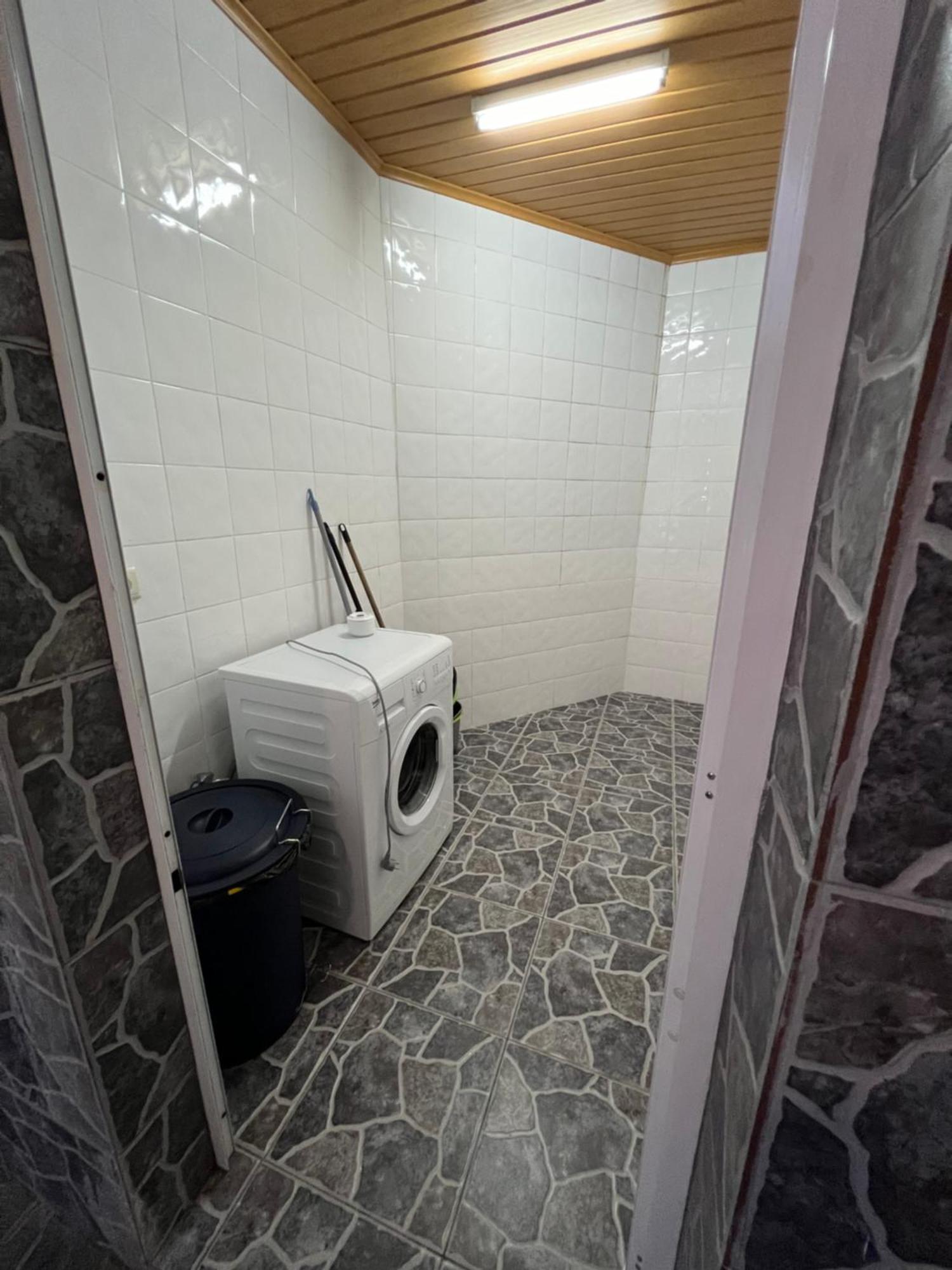 Casa A 2 Minutos A Pe De Piscina Natural Понта-Делгада Екстер'єр фото